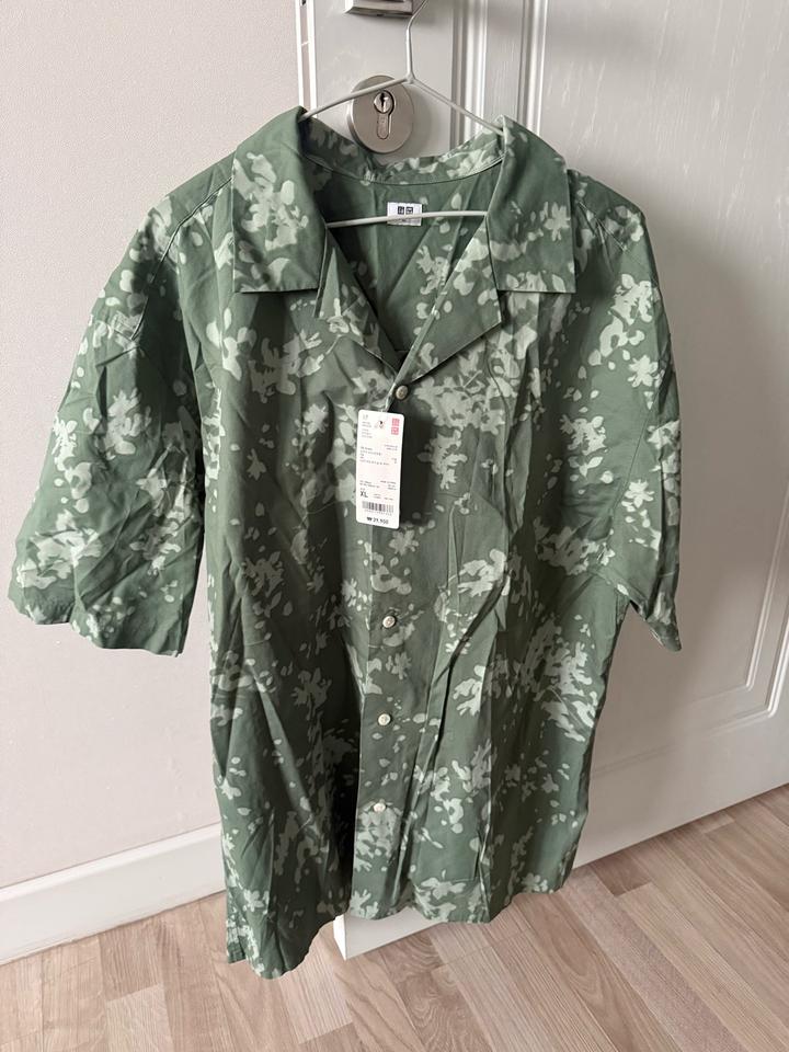 Рубашка Uniqlo
