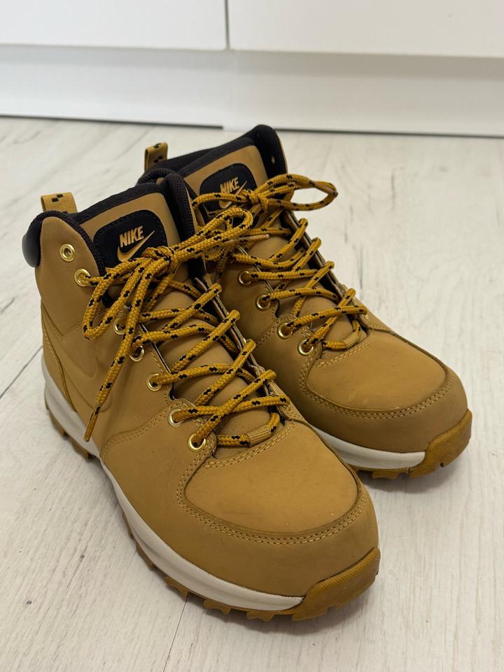 Ботинки Nike MANOA Leather