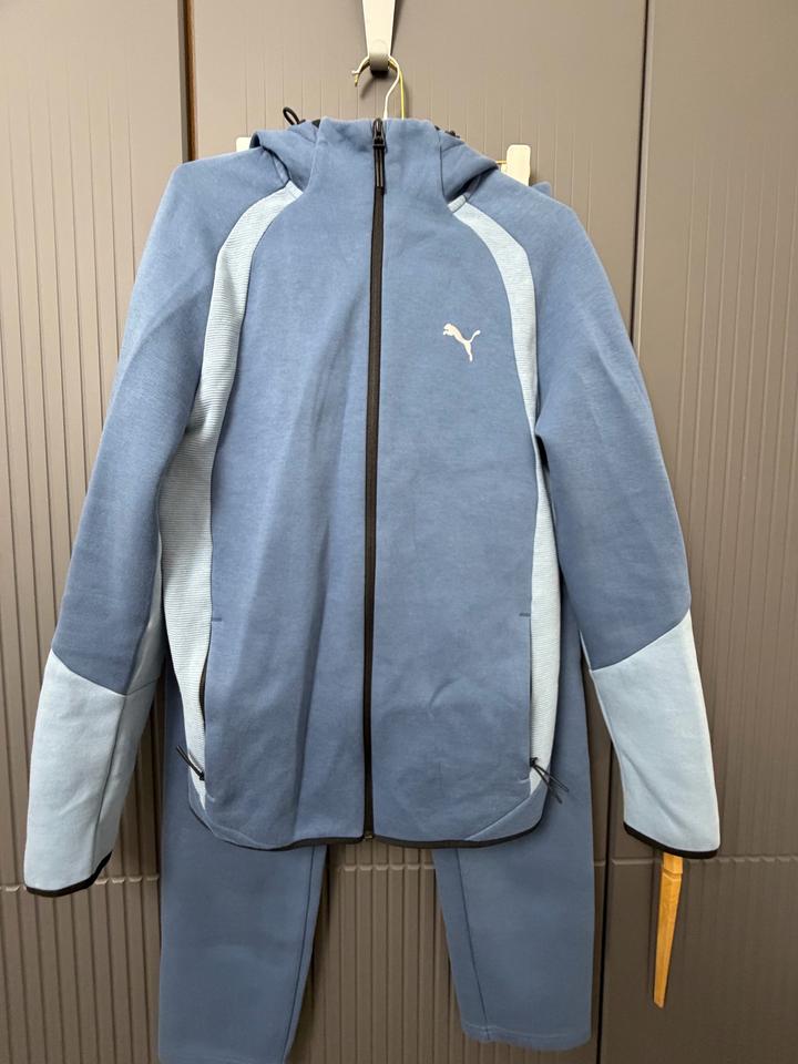 Спортивный костюм Puma