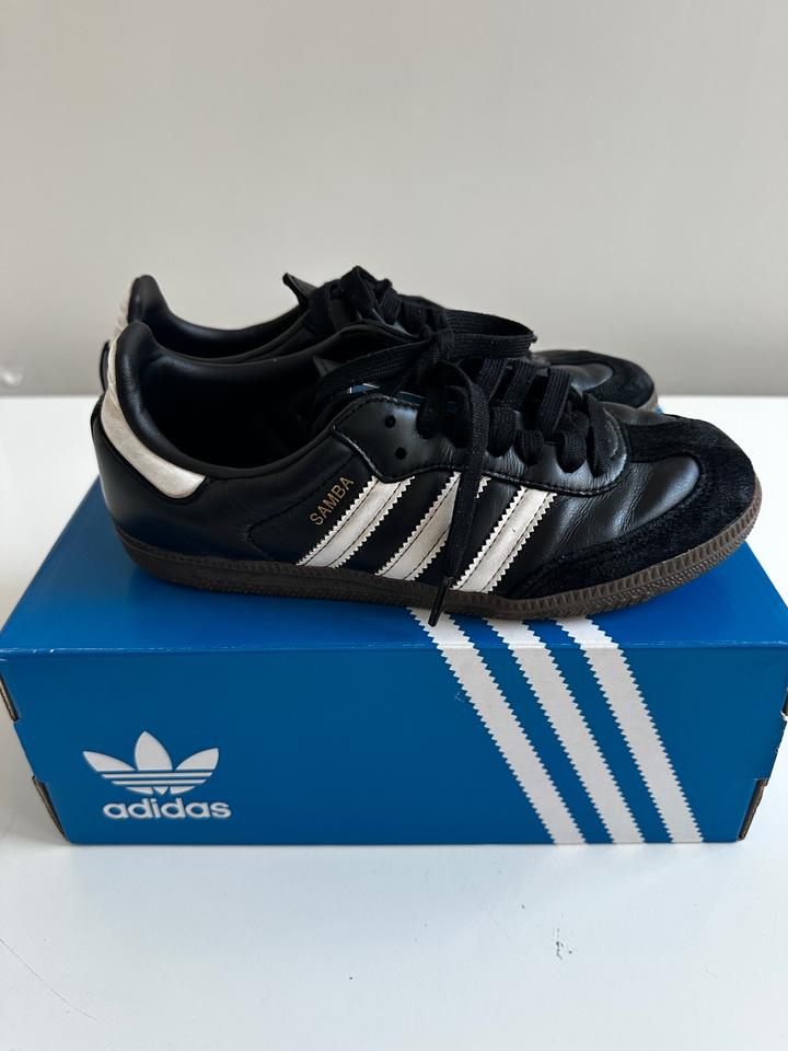 Кроссовки adidas Samba OG