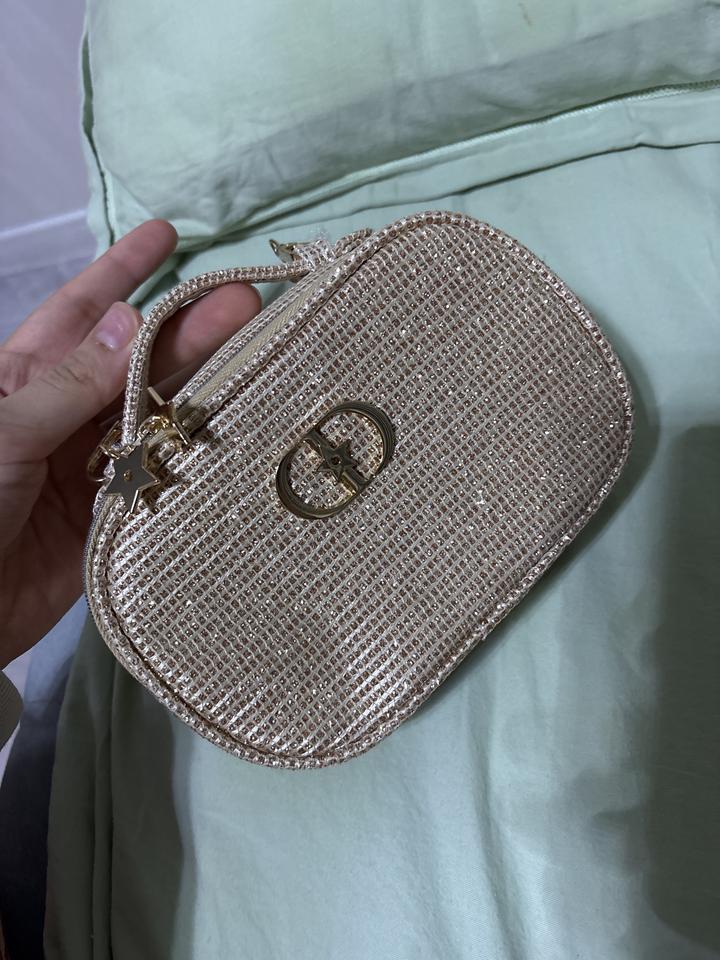 Трендовая косметичка сумка Dior