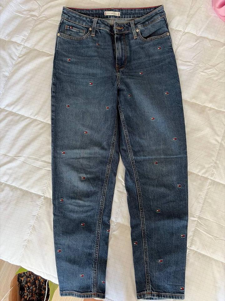 Джинсы Tommy Hilfiger