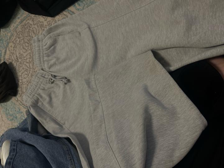 Bershka Брюки спортивные серые