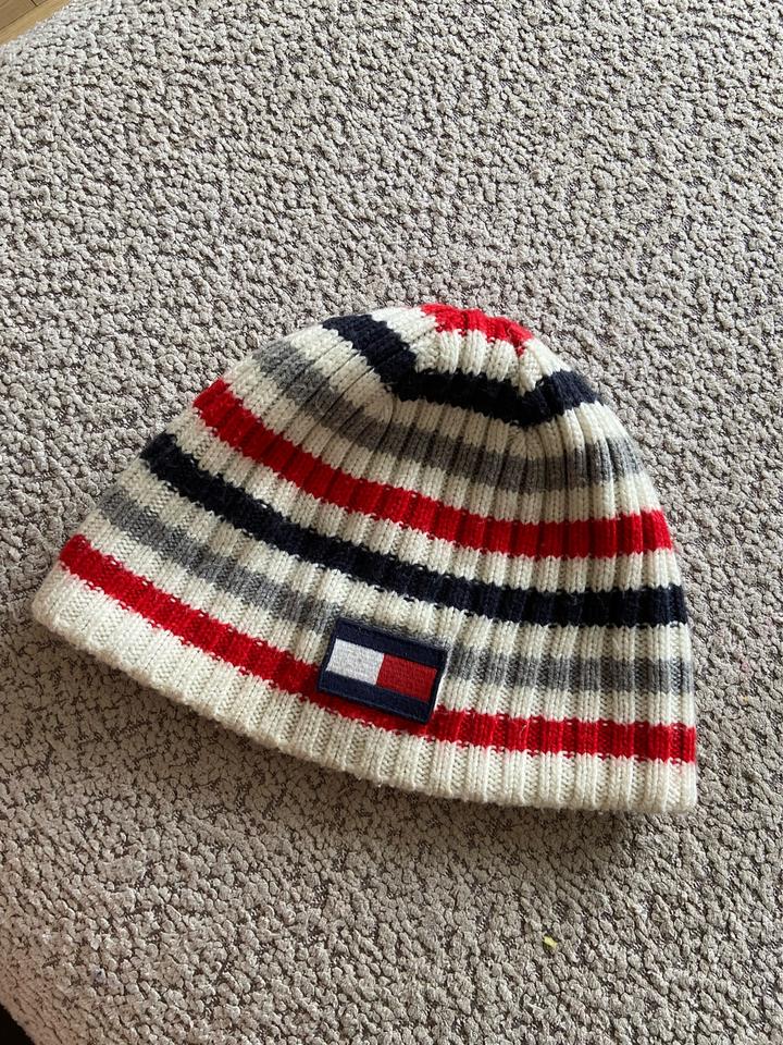 Шапка Tommy Hilfiger