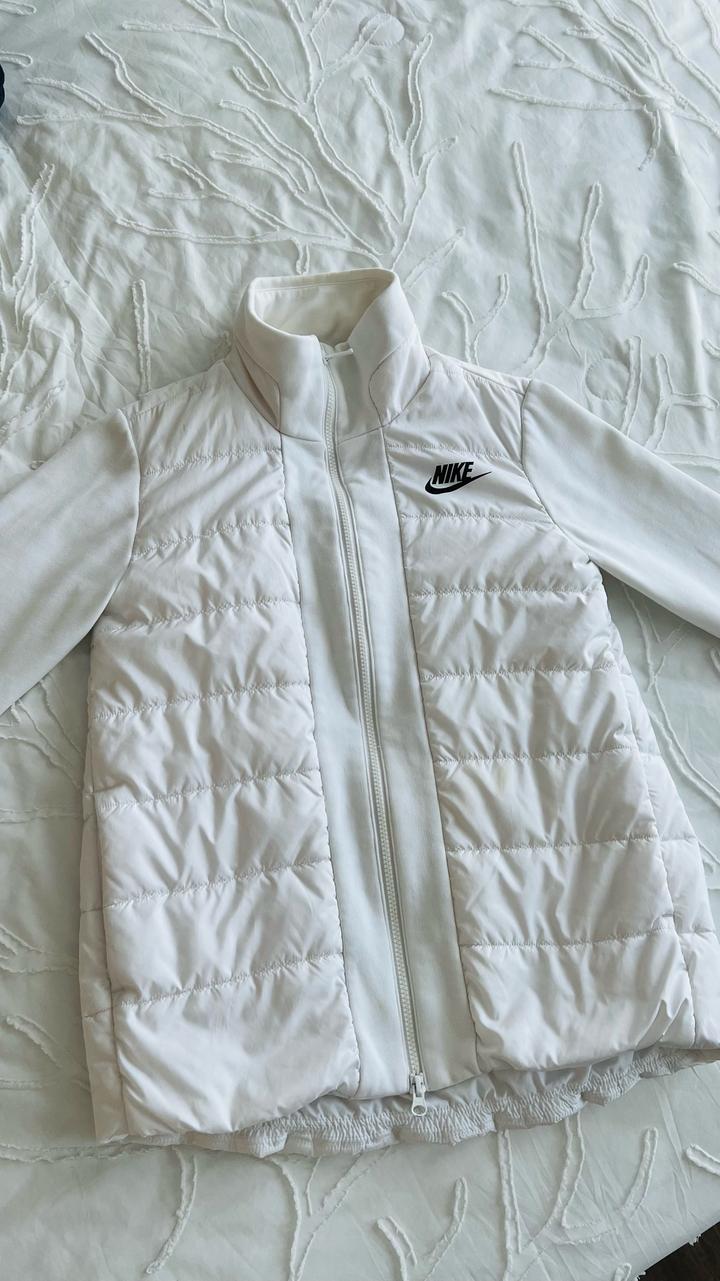 Куртка Nike , xs