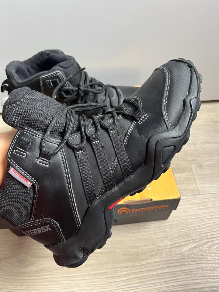 Ботинки adidas Terrex