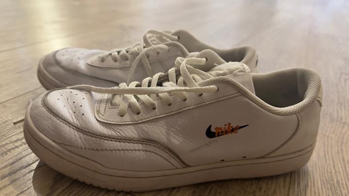 Кроссовки Nike
