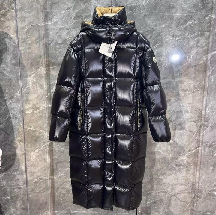 Moncler пуховик