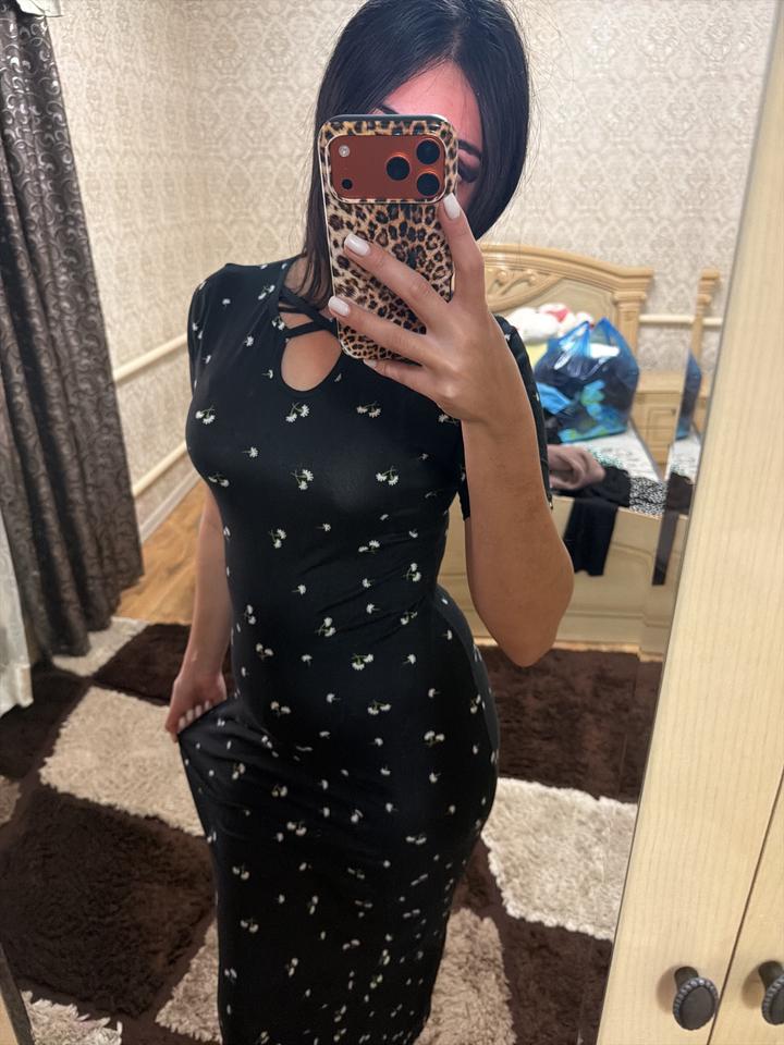LUNA Черное платье в цветочек