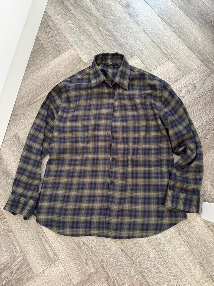 Рубашка UNIQLO в клетку