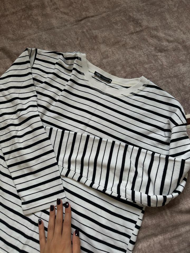 Лонгслив Zara в полоску