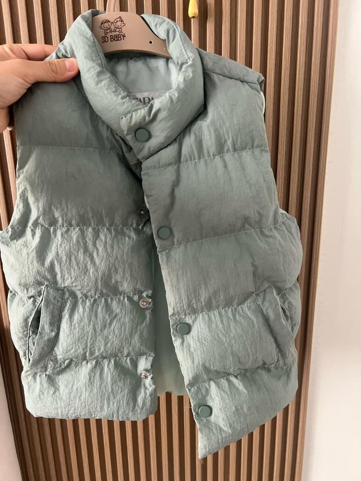 Жилет ZARA