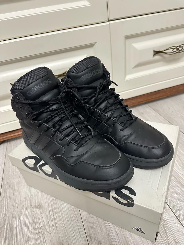 Кроссовки adidas Hoops 3.0 Mid WTR