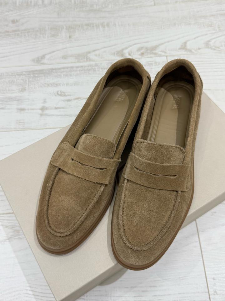 Лоферы Zara