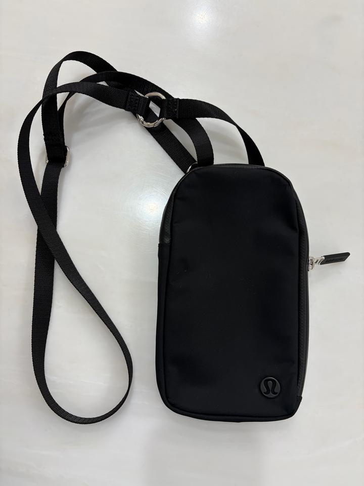 Сумка кросс-боди lululemon