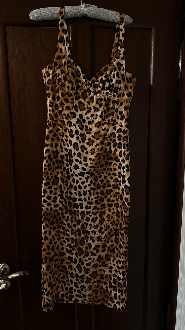 Платье Zara леопардовое миди на бретелях