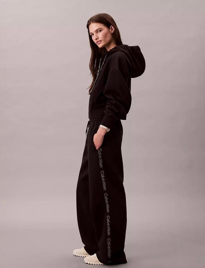 Спортивный костюм Calvin Klein