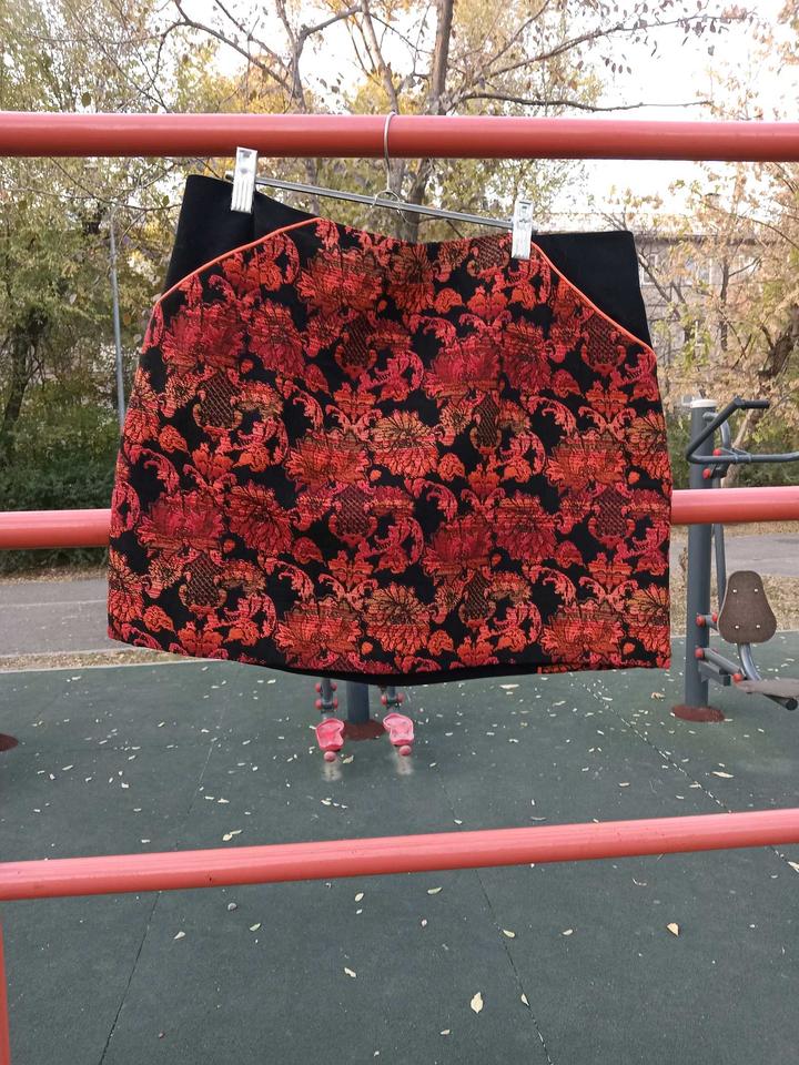 Ted Baker Цветочная юбка