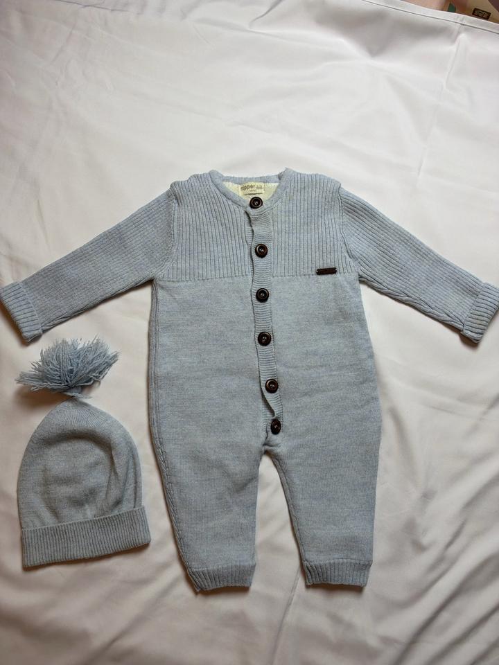 nipper Вязаный комбинезон с шапкой