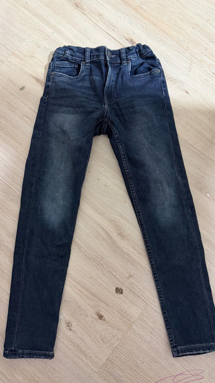 Джинсы детские ZARA размер 9, 134 см