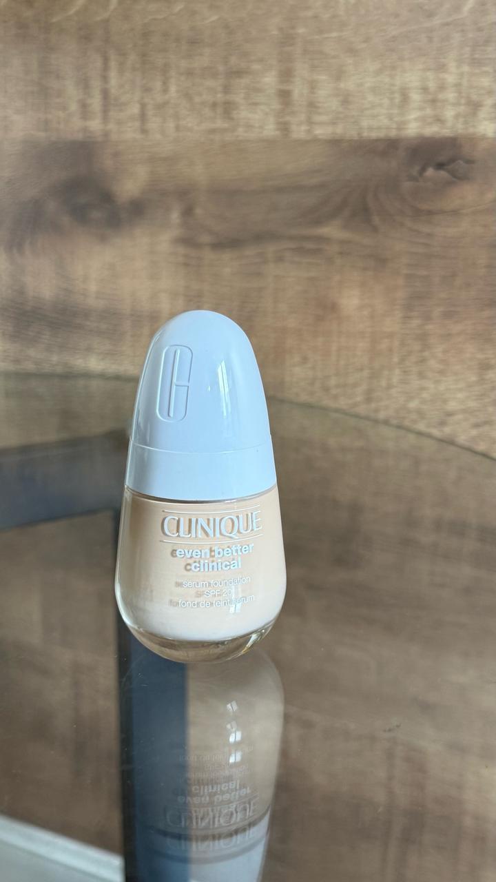 Тональный крем Clinique Even Better Clinical