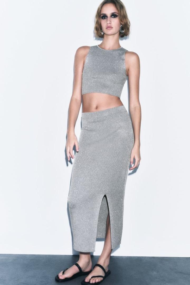 Костюм Zara из кроп-топа и юбки с разрезом