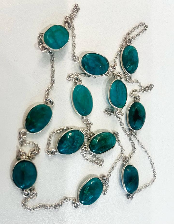 Glamstone Колье с изумрудами