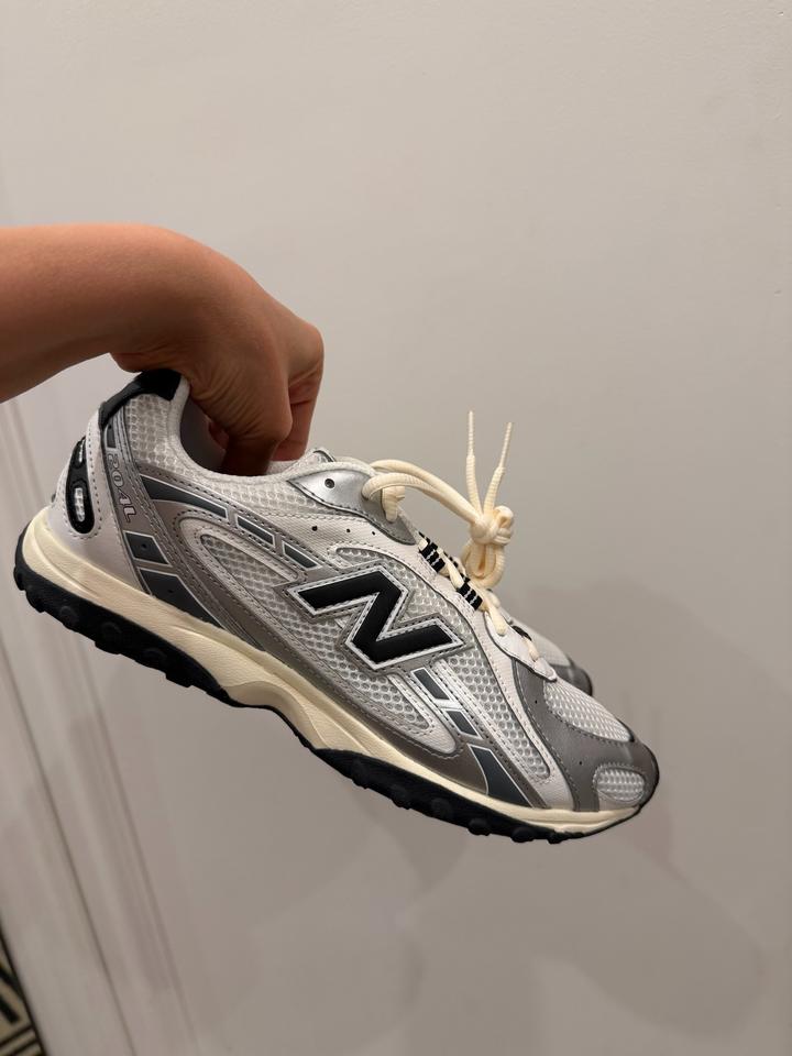Кроссовки New Balance 204L