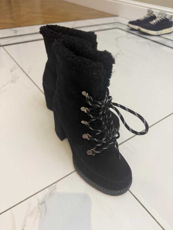 Ботинки Stuart Weitzman