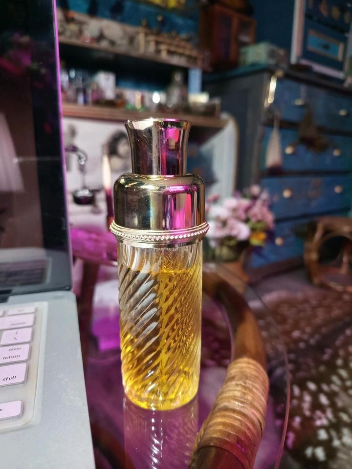 Парфюм Nina Ricci