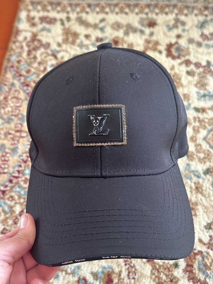 Бейсболка Louis Vuitton