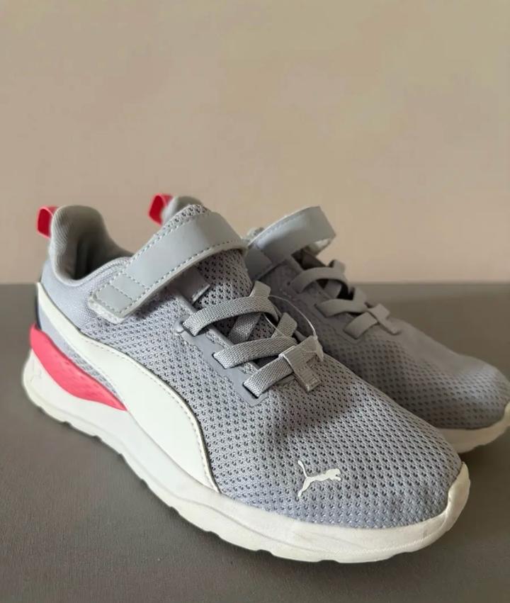 Кроссовки Puma для женщин/детей 34 размер