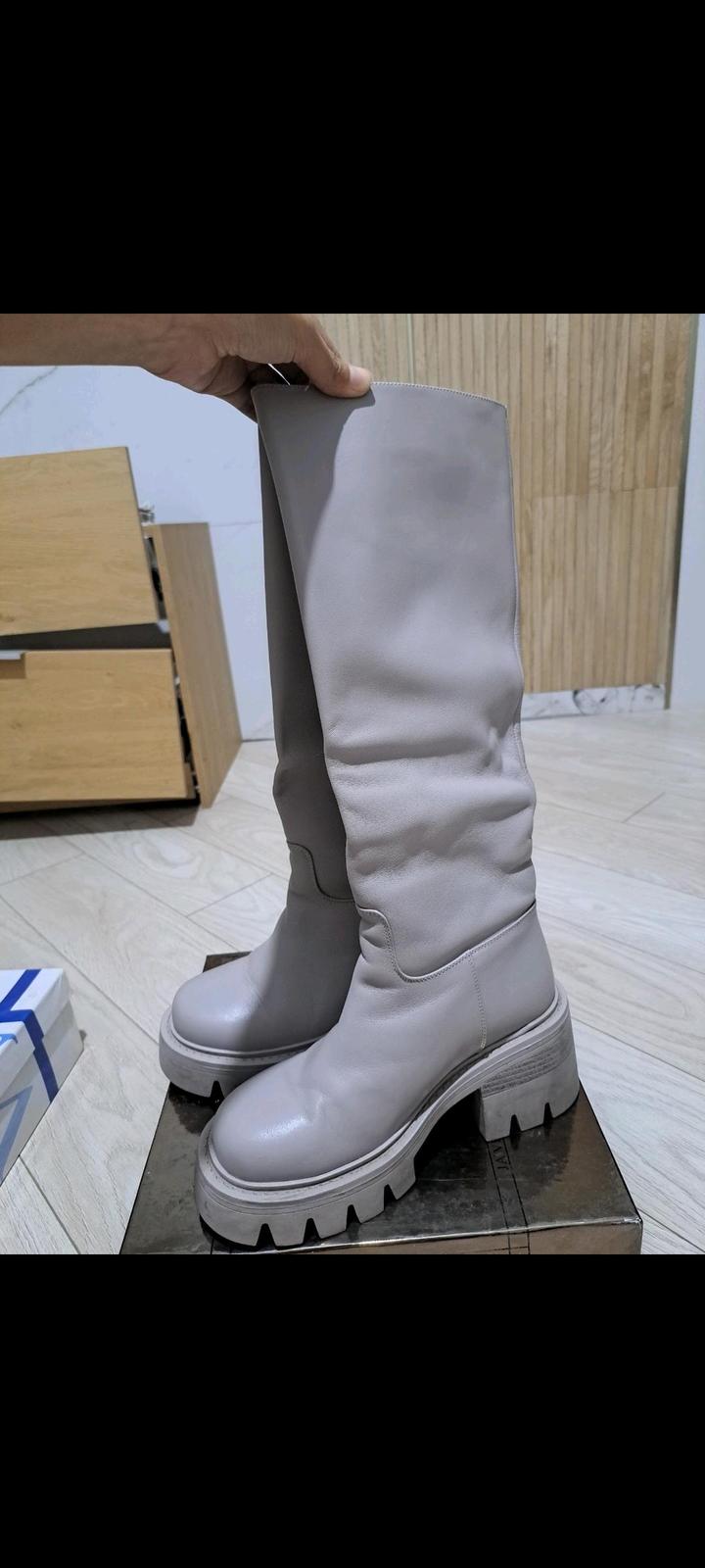 Сапоги зимние из натуральной кожи 37р