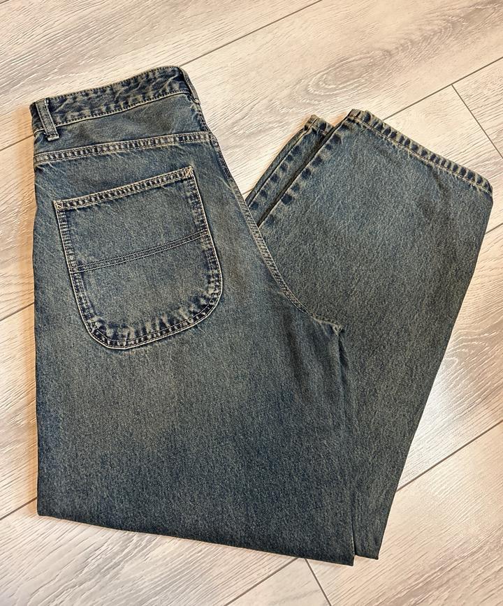 Джинсы Bershka