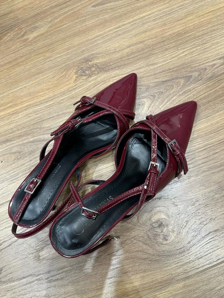 Stradivarius Женские лакированные туфли с ремешками