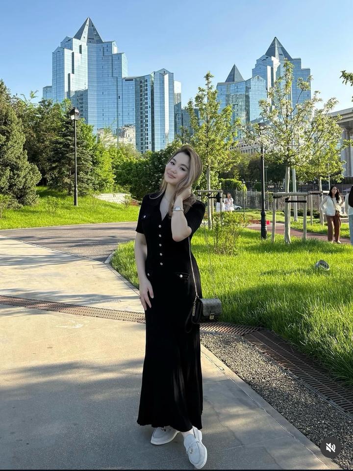 COCO wear Трикотажное платье миди