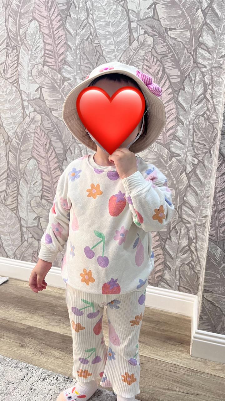 Костюм ZARA для девочки