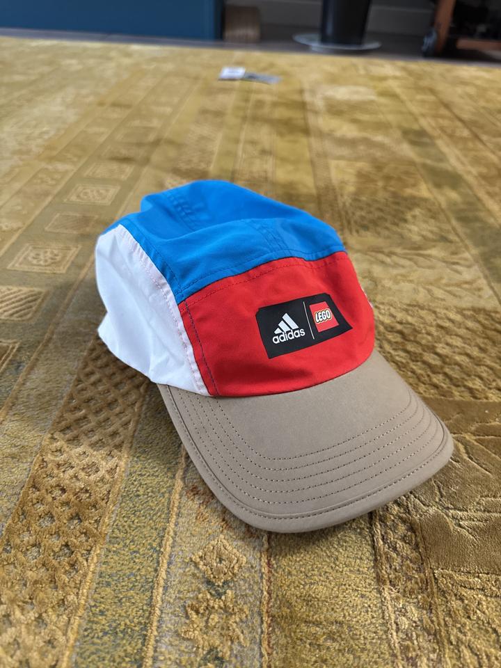 Кепка adidas x LEGO