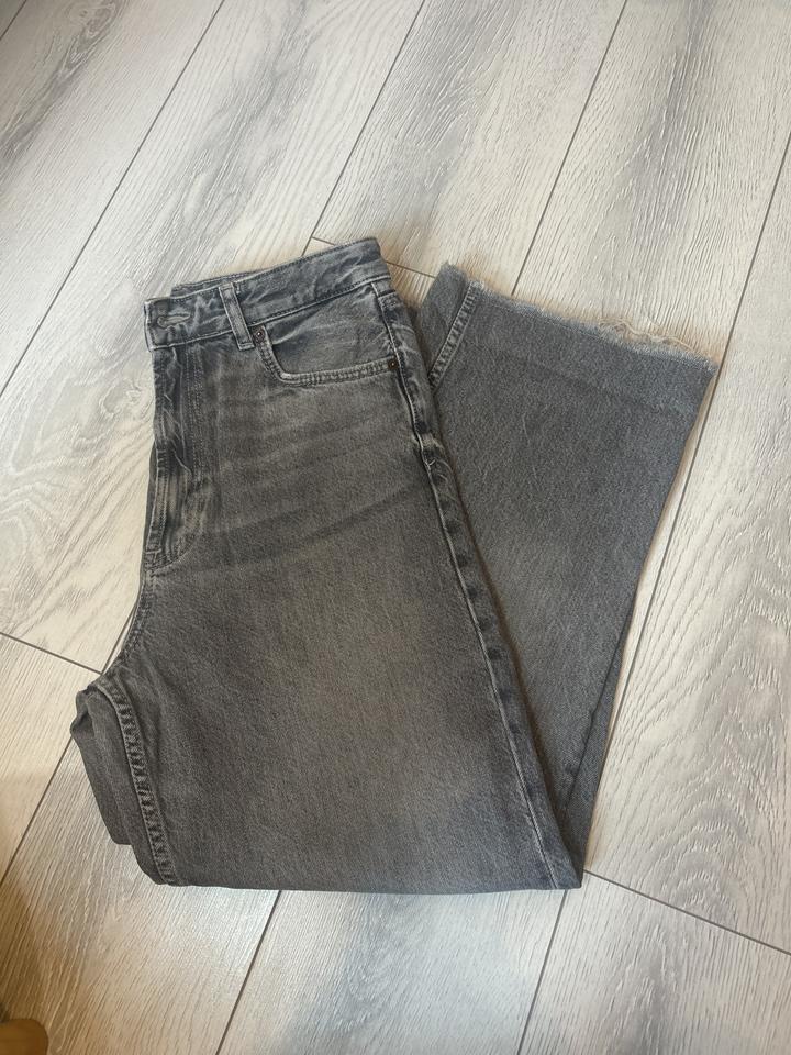 Джинсы ZARA