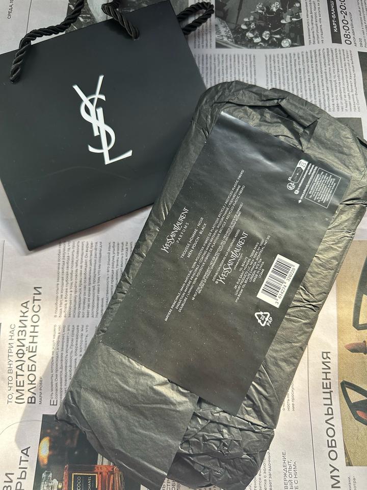 Yves Saint Laurent косметичка