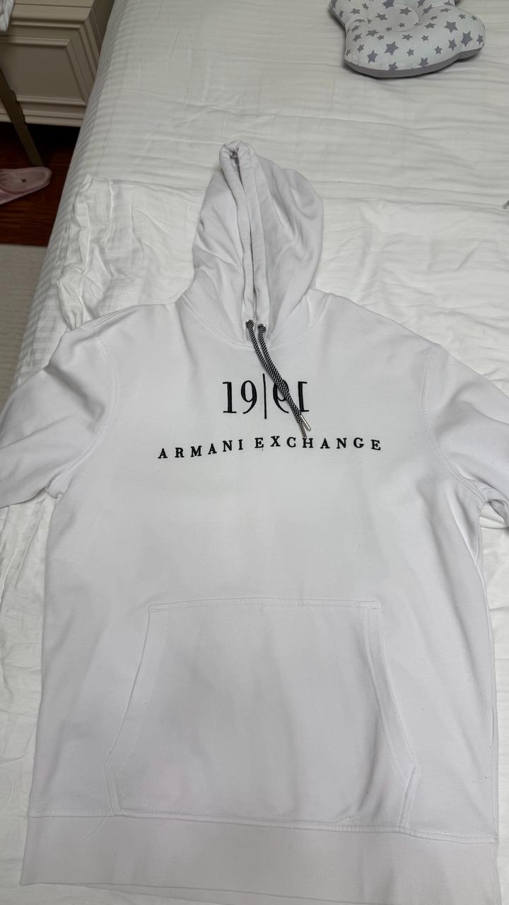Худи Armani Exchange
