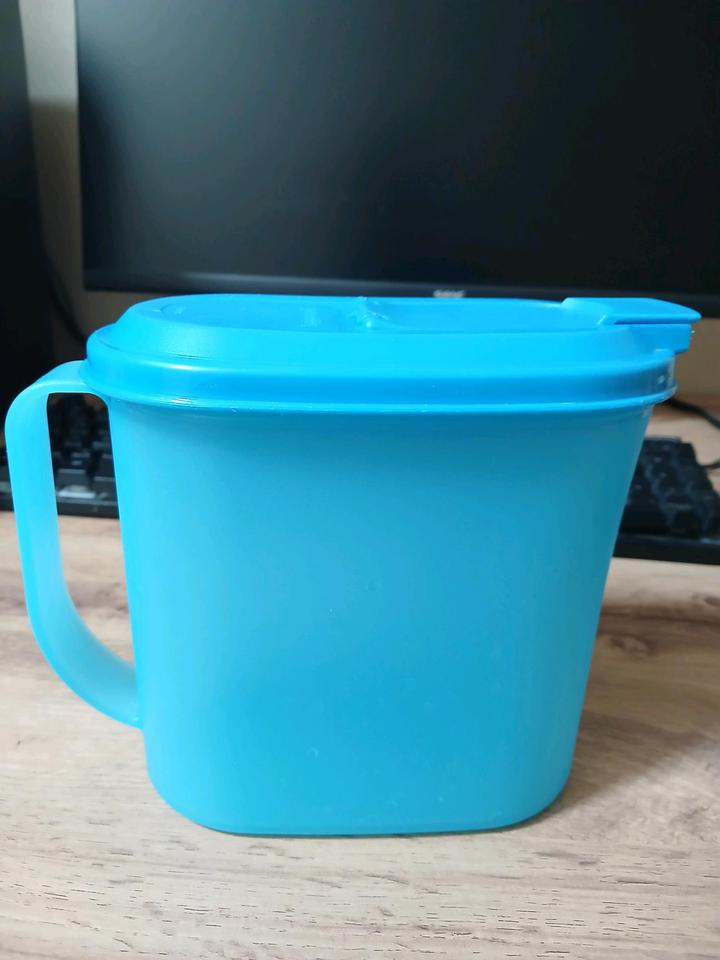 Кувшин Tupperware 1л