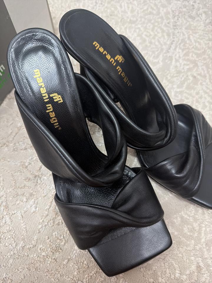 Marani magpies Мюли