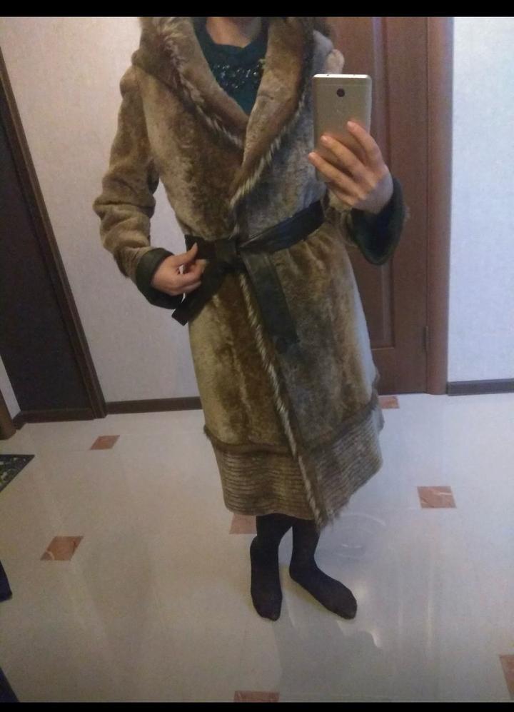 Женская дубленка шуба с капюшоном