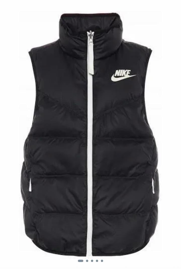Женский жилет Nike
