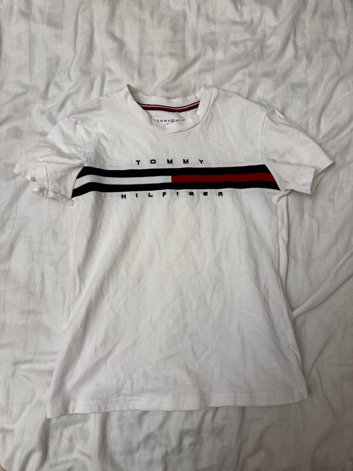 Футболка Tommy Hilfiger