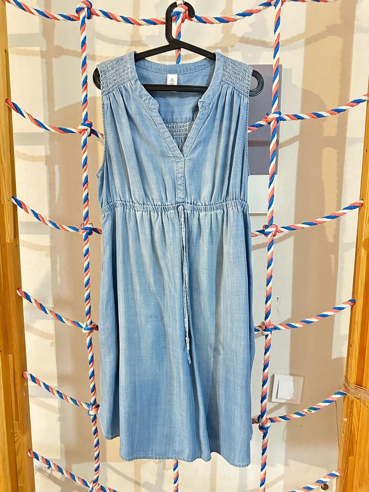Платье H&M MAMA