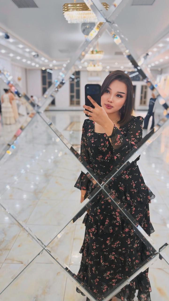 BY GLASSONS Платье в цветочный принт