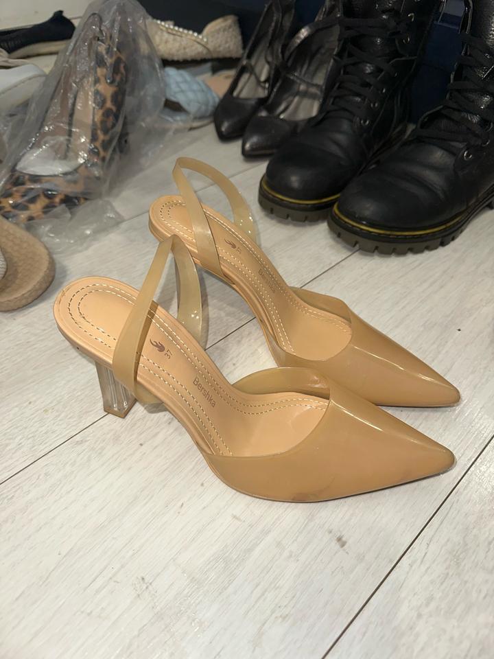 Туфли Bershka