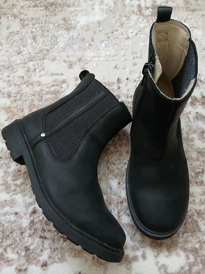 Полусапожки для девочки Clarks